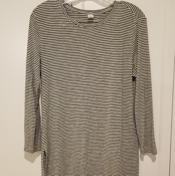 Old Navy tunic tee - Picture 1 of 7